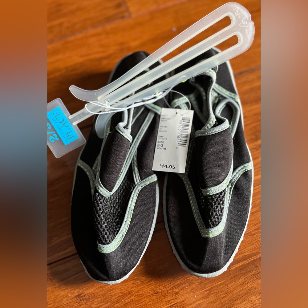 New Children’s Place Water Shoes Size 2-3